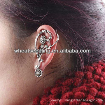 Woman's Ear Cuff Unique Rhinestone Ear Clips Earrings EC09